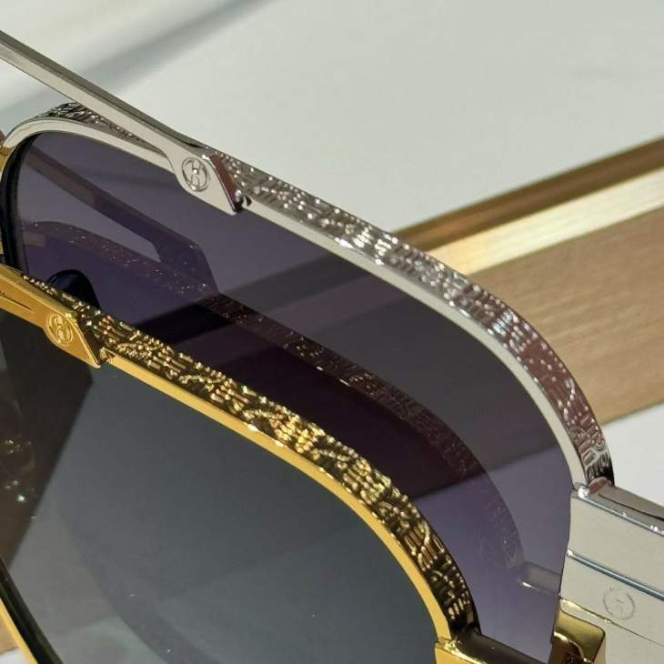 Picture of Hublot Sunglasses _SKUfw71164251fw